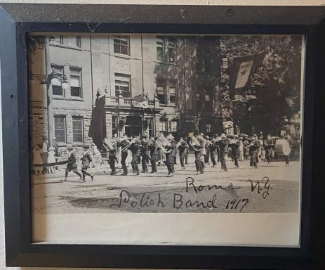 Old City Hall - Polish Band